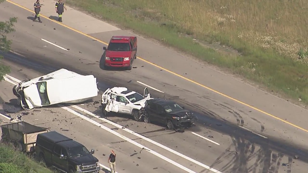 One killed in semi crash on M14