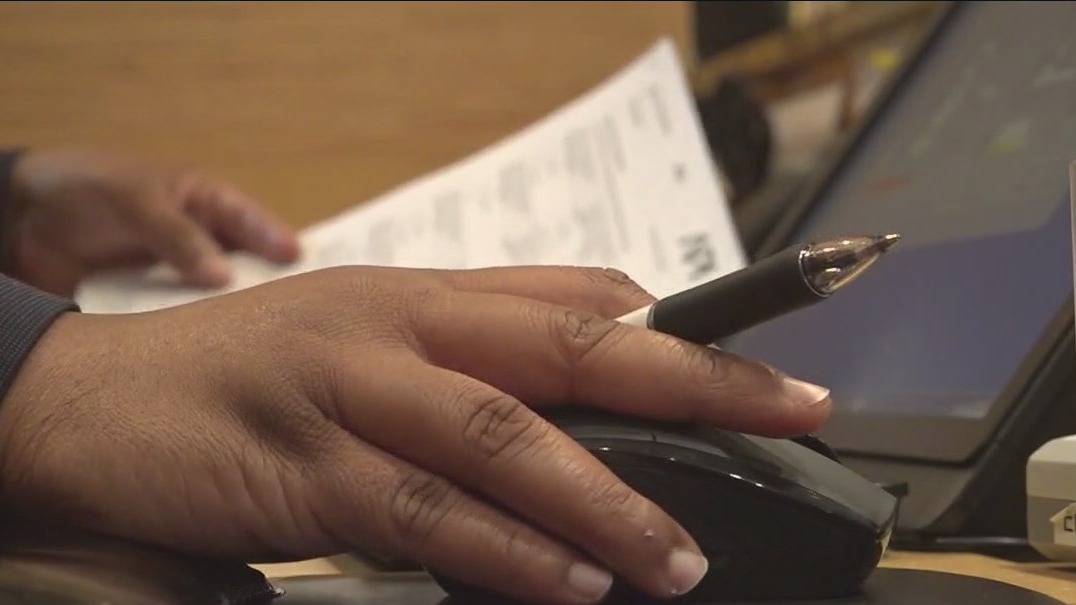 1 in 3 former hospitality workers won't return to industry: Survey