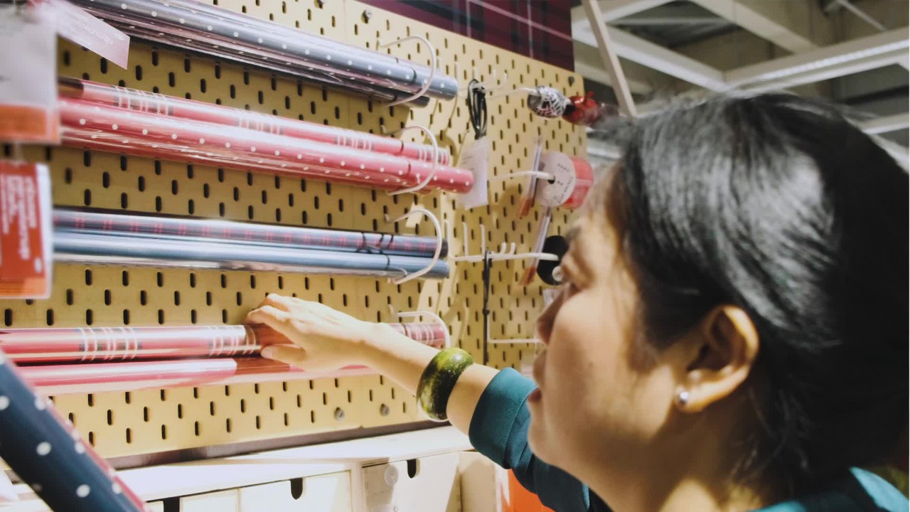 Tips for recycling wrapping paper after the holidays