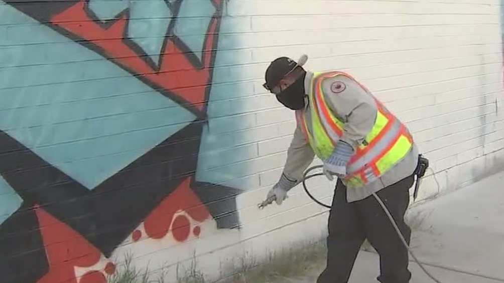 TyPad Sunday: Graffiti Busters in Phoenix