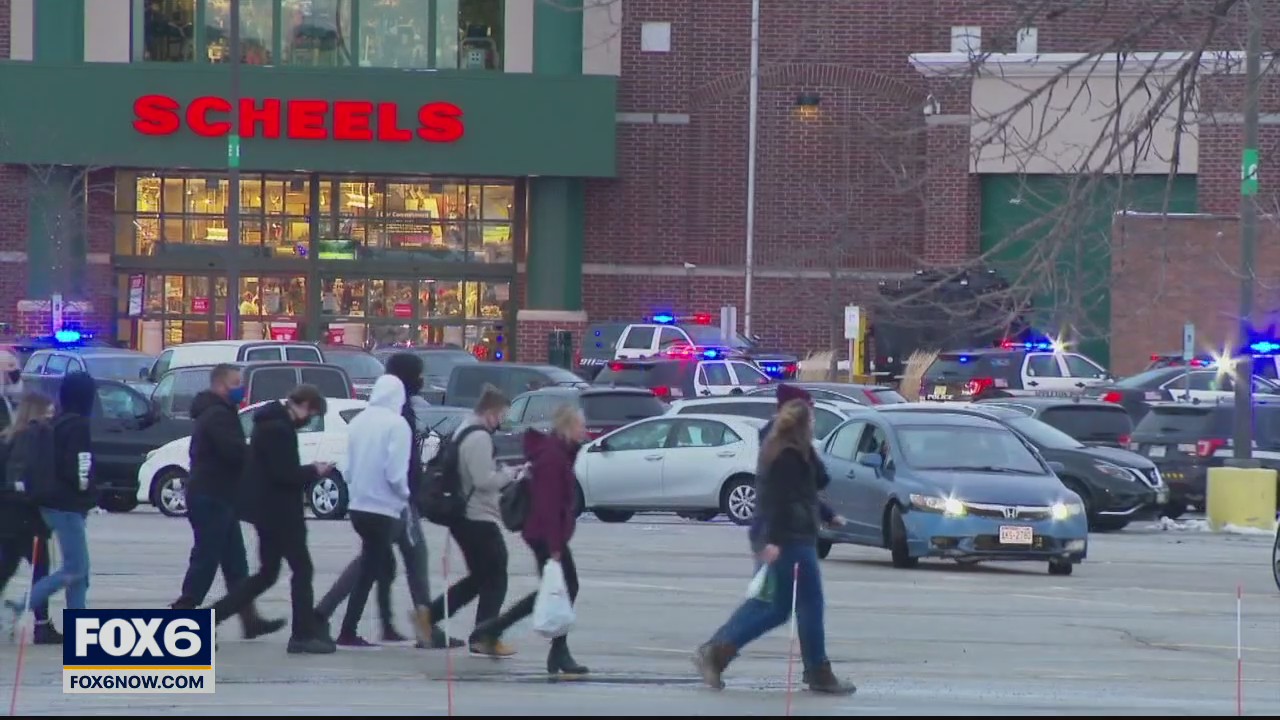 Police identify 1 killed at Fox River Mall in Appleton, search for teen