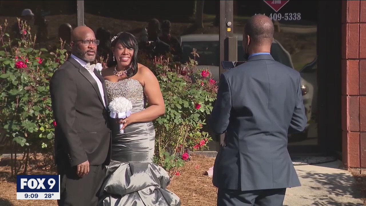 Wedding planners, venues prepare for new reception capacity restrictions