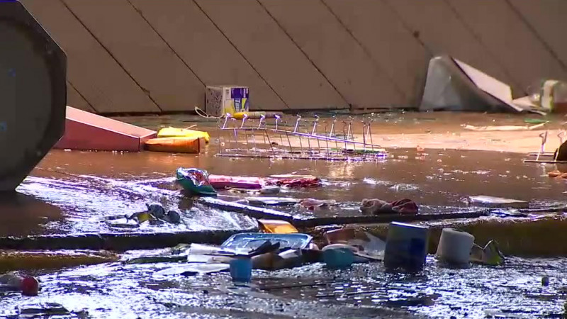 Cleanup underway after unrest in Brooklyn Center over Daunte Wright shooting