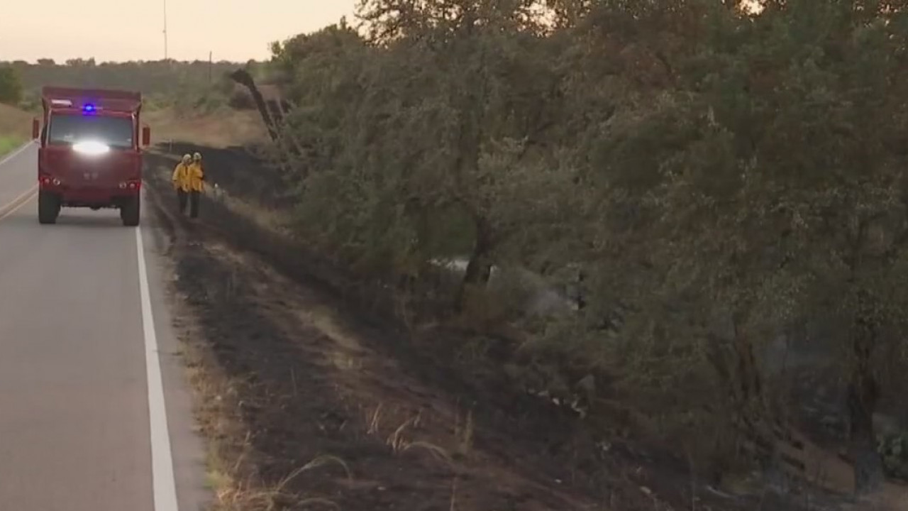 Large brush fire in Horseshoe Bay destroys at least one home