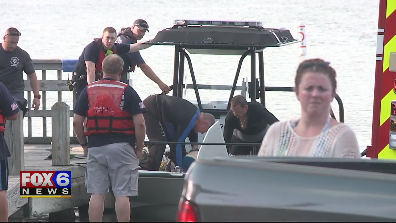 Search continues for missing man on Pewaukee Lake