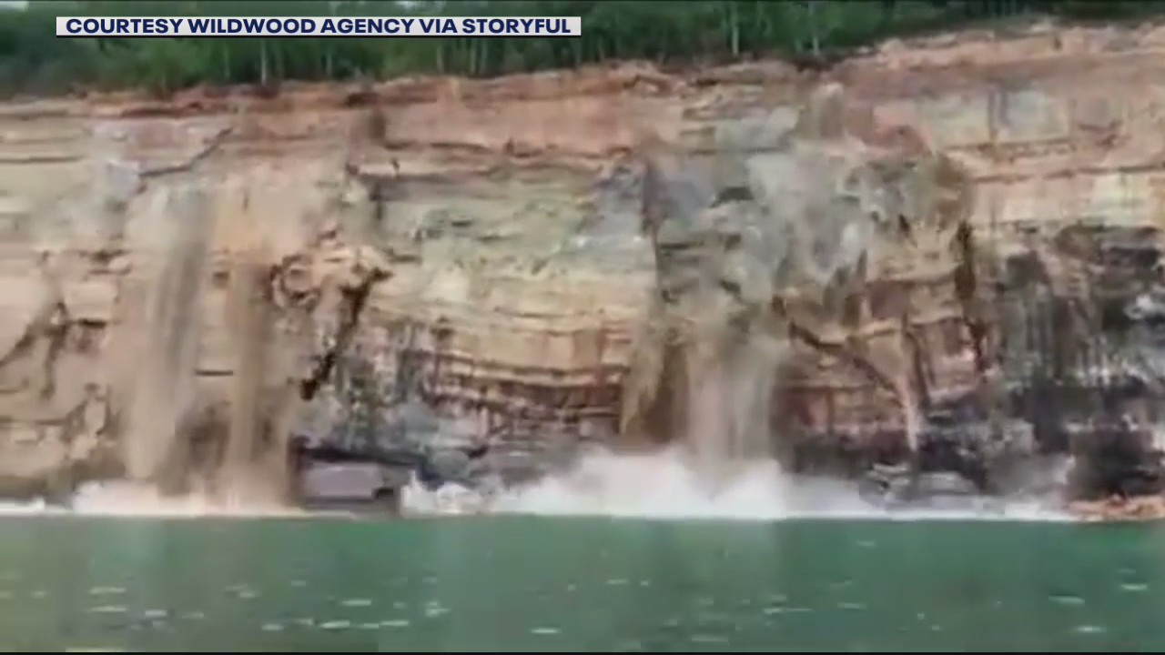 Piece of Pictured Rocks falls into Lake Superior