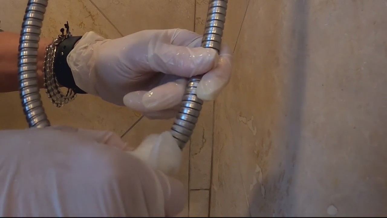 Jill of All Trades: How to clean your bathroom with citric acid