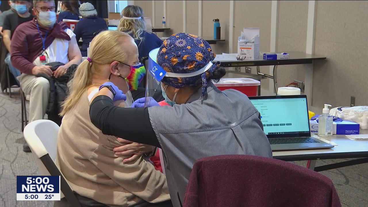 Minnesota seniors start getting COVID-19 vaccines