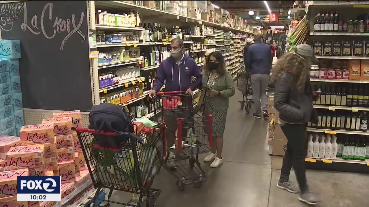 Last-minute Thanksgiving rush