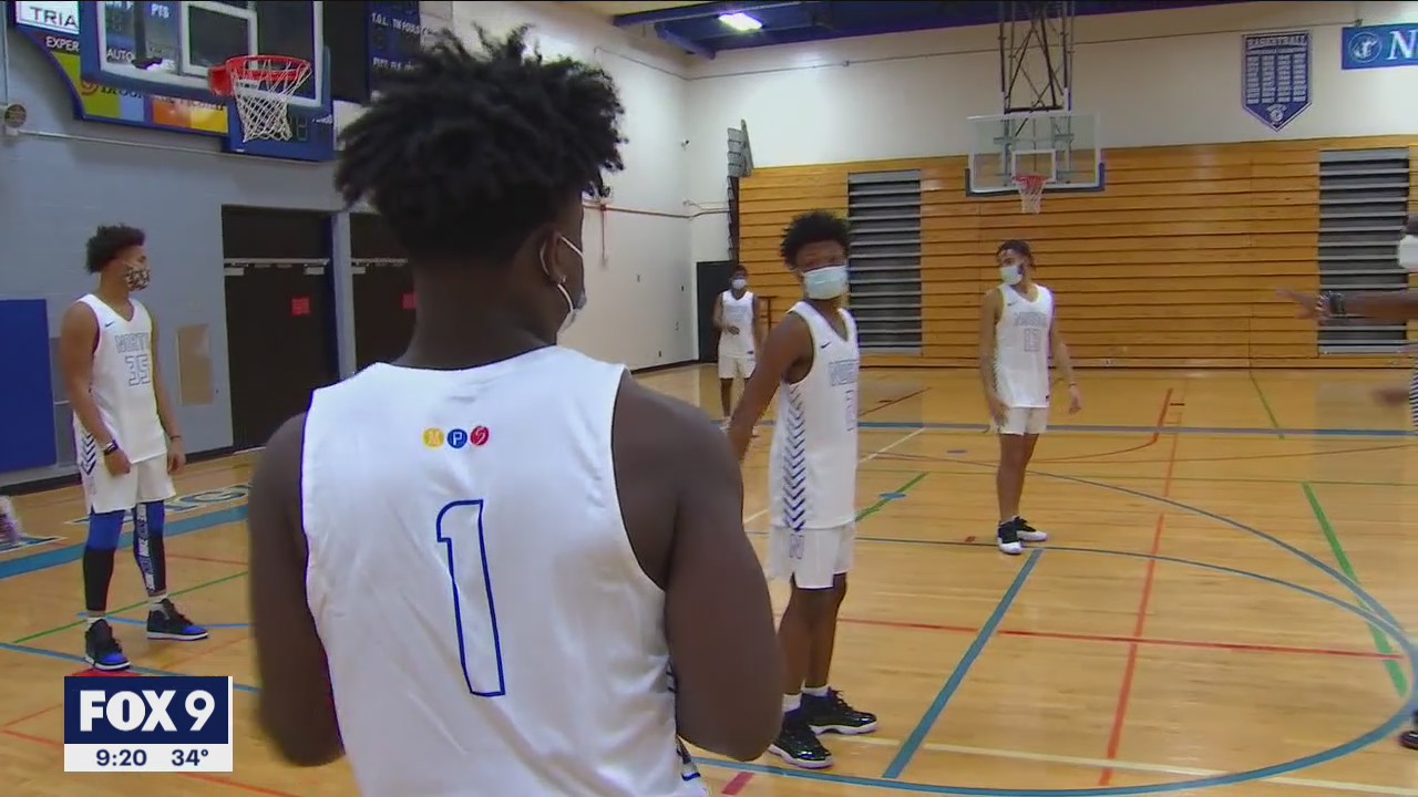 Minneapolis North Polars embrace return to the court