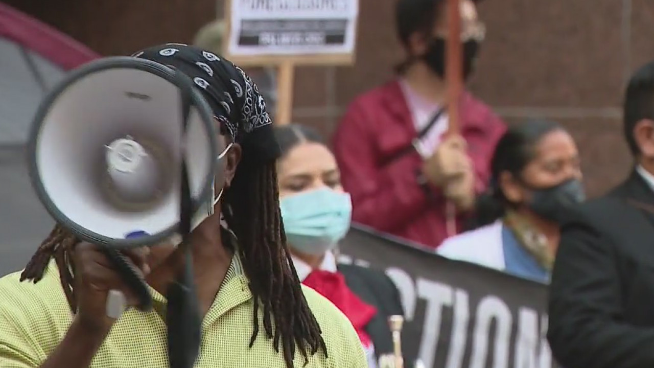 Renters hold rights protest in DTLA