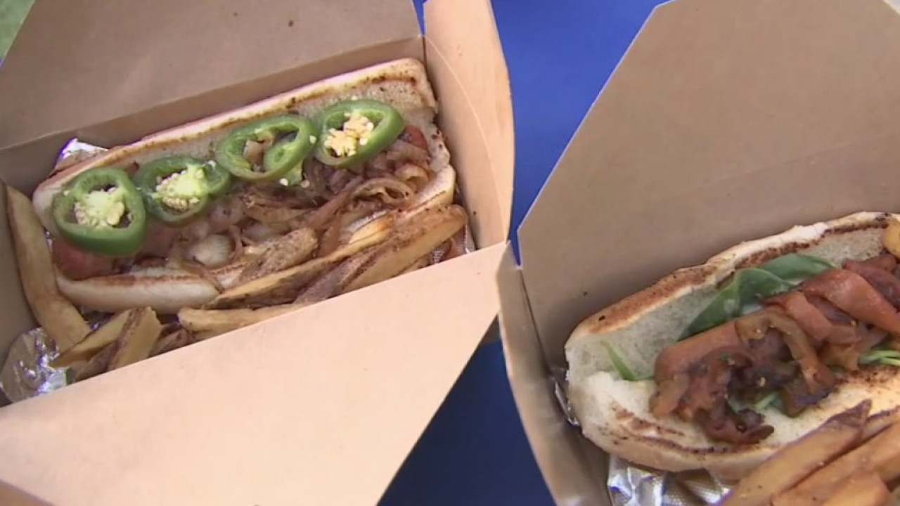 Food truck poses the question, 'To Meat, or Not To Meat?'