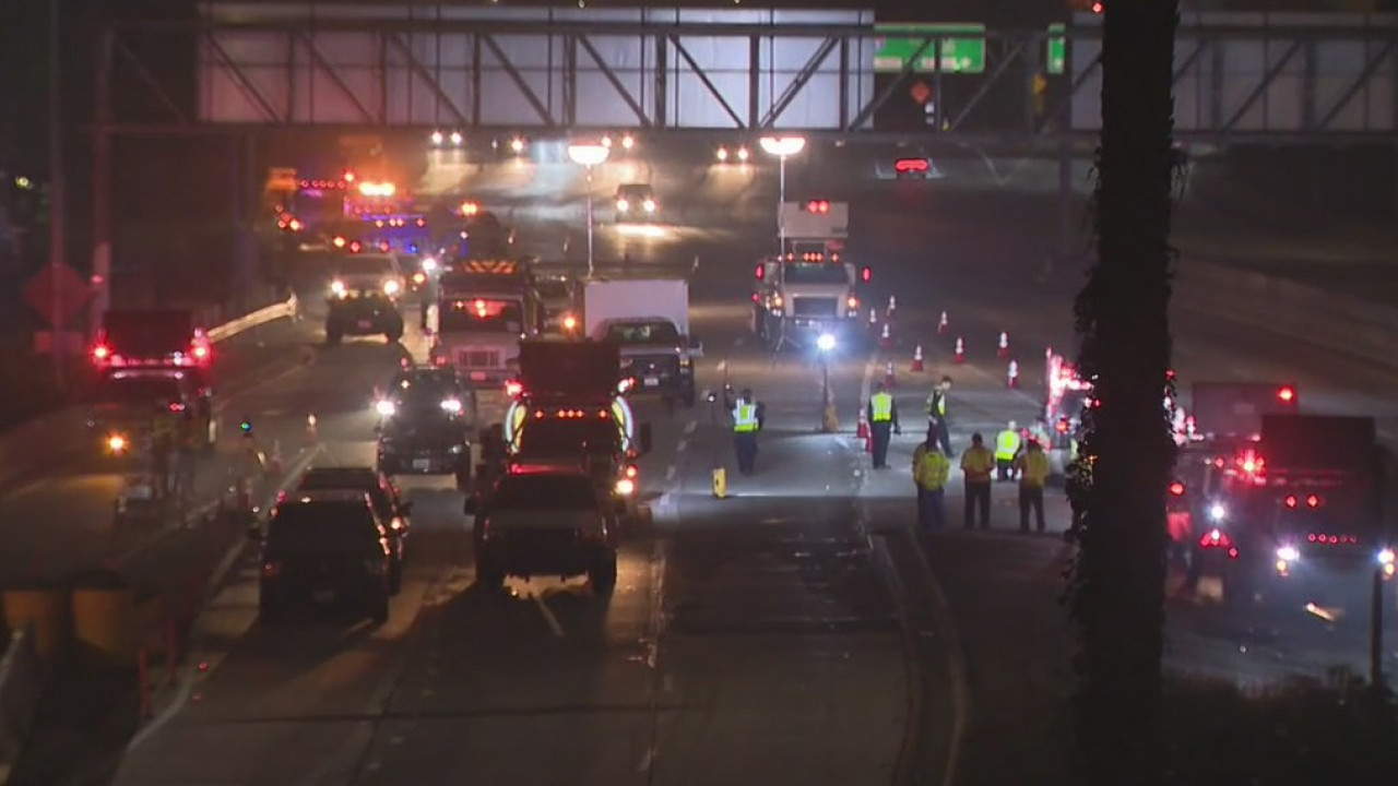 Hit-and-run drier kills freeway worker on downtown LA freeway