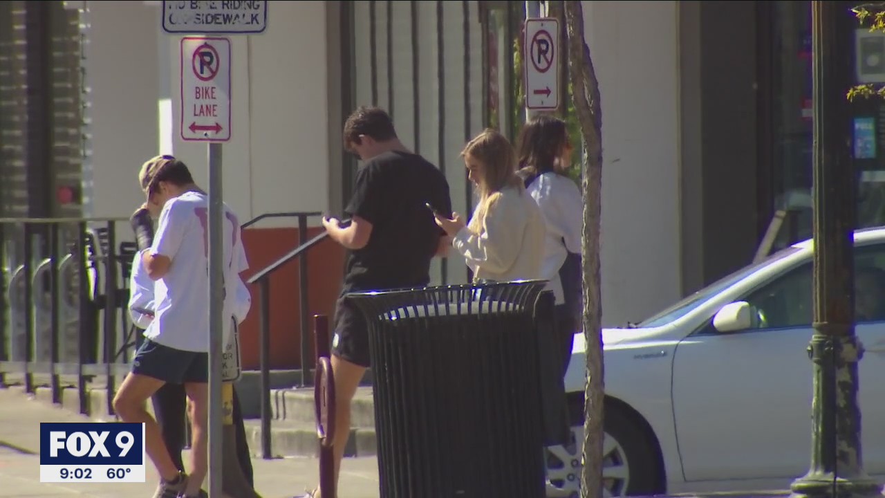 6 robberies, 4 thefts from U of M students since May 6