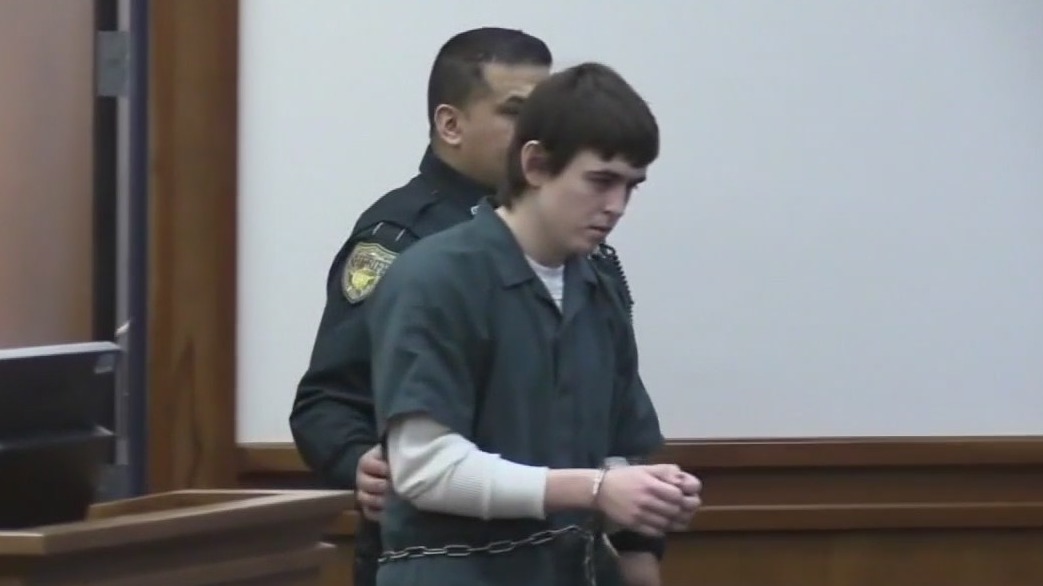 Santa Fe High School shooter must remain in mental hospital