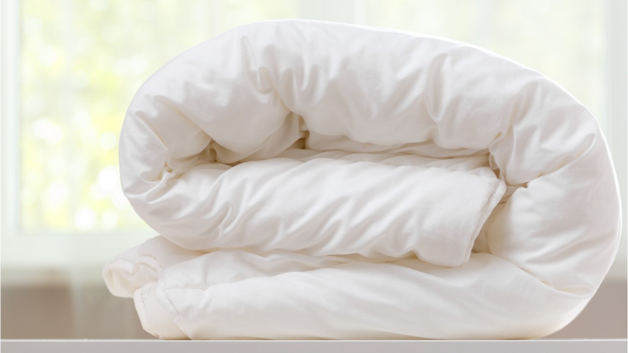 Man gets sick from bedding in odd case of 'feather duvet lung'