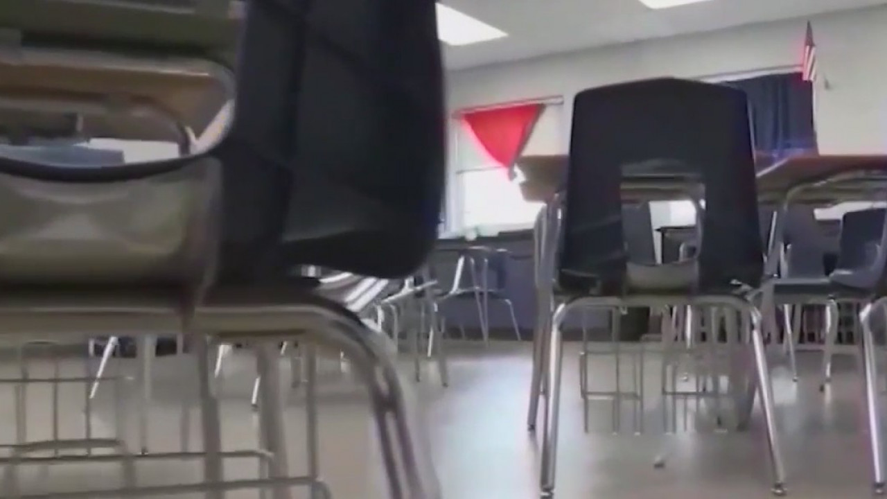 Gwinnett schools addressing sub shortage with bonuses, relaxed qualifications