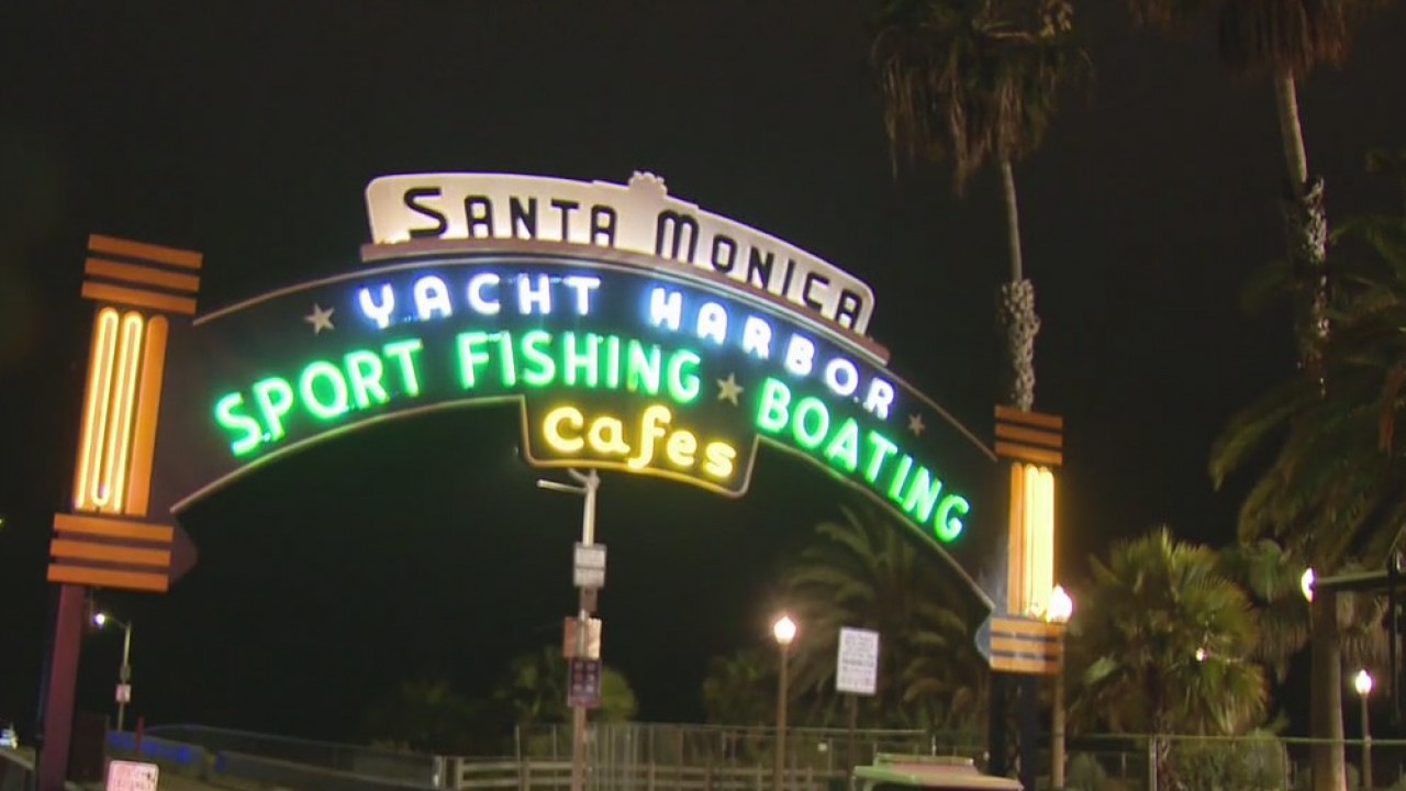 Santa Monica Pier reopens as explosion of new COVID-19 cases hit the U.S.