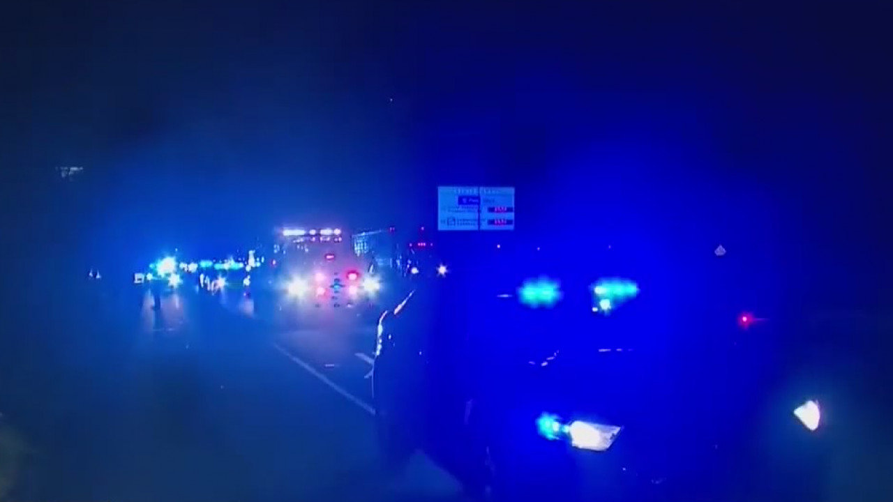 Gunman opens fire on busy roadway, deputies say