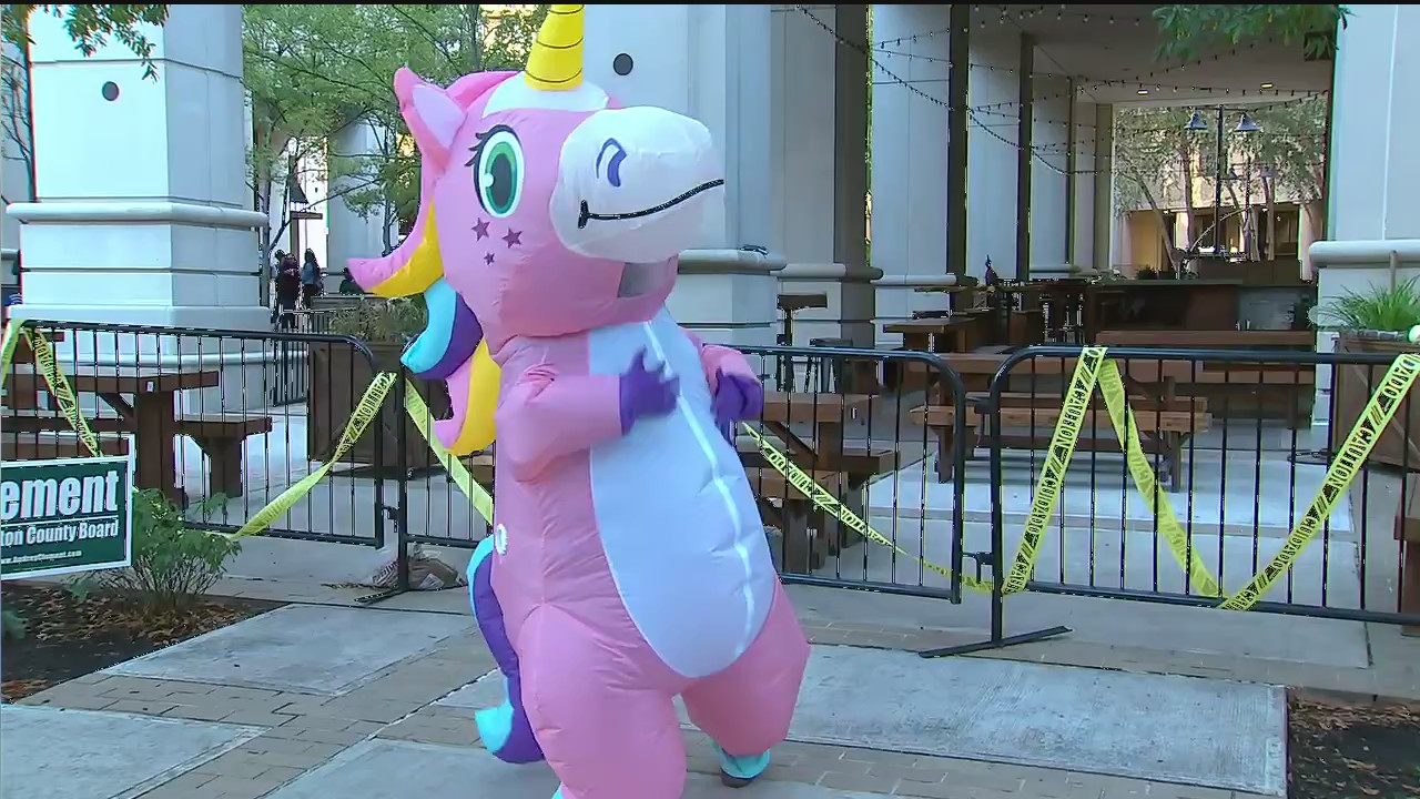 FOX 5 Morning Saturday Halloween party