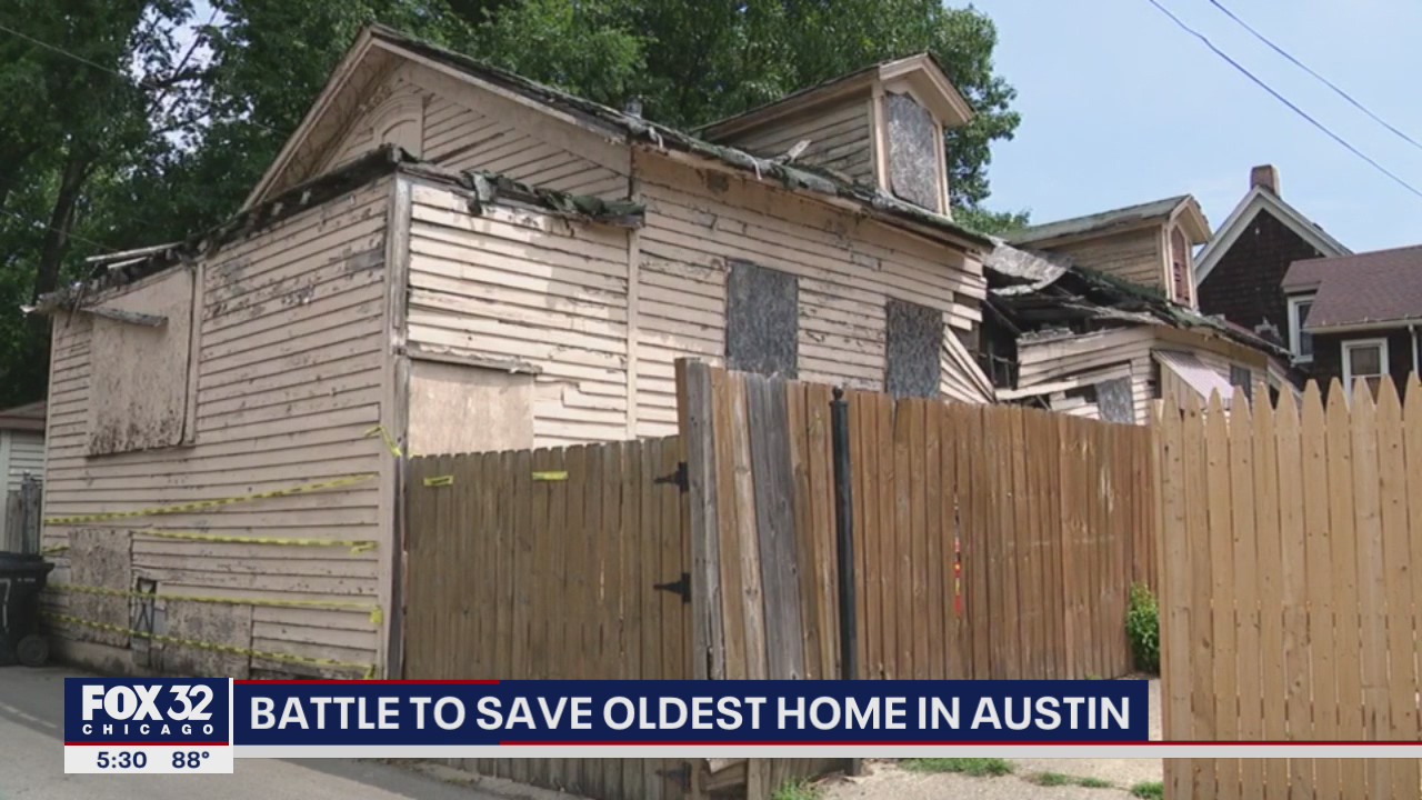 Austin coach house on Chicago's West Side dates back to the 1800s