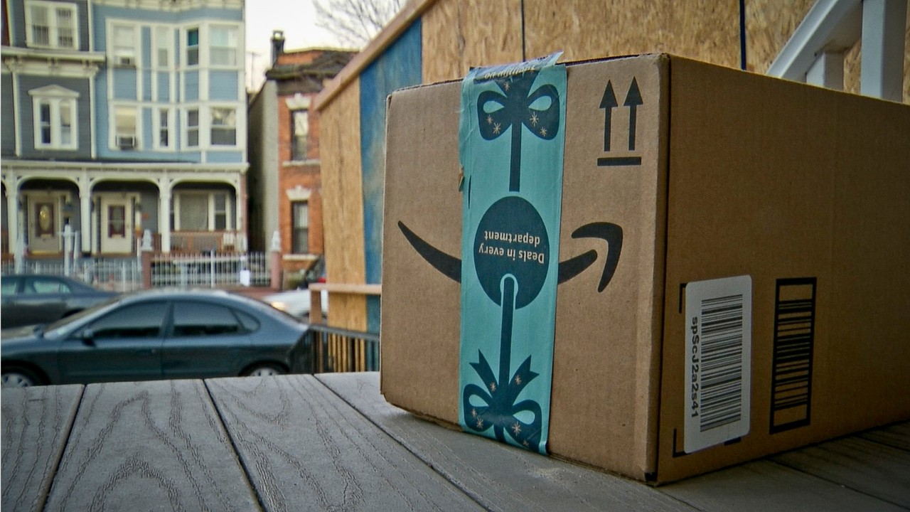Colorado mom lets porch pirates take out her trash with decoy packages