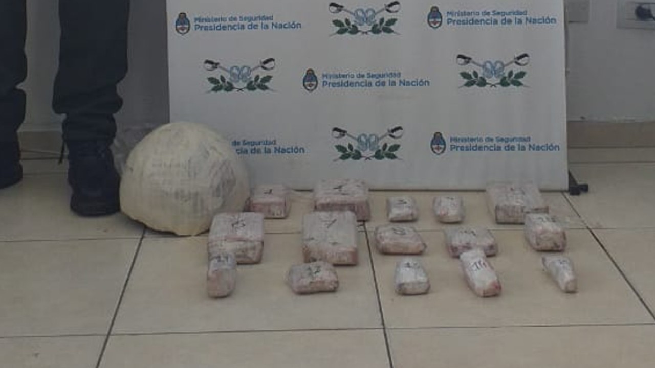 Woman hiding pot in fake pregnancy belly arrested