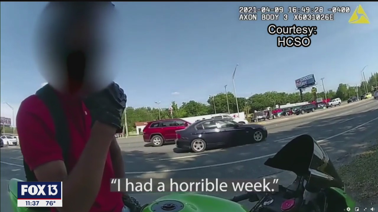 Deputy helps biker in time of need