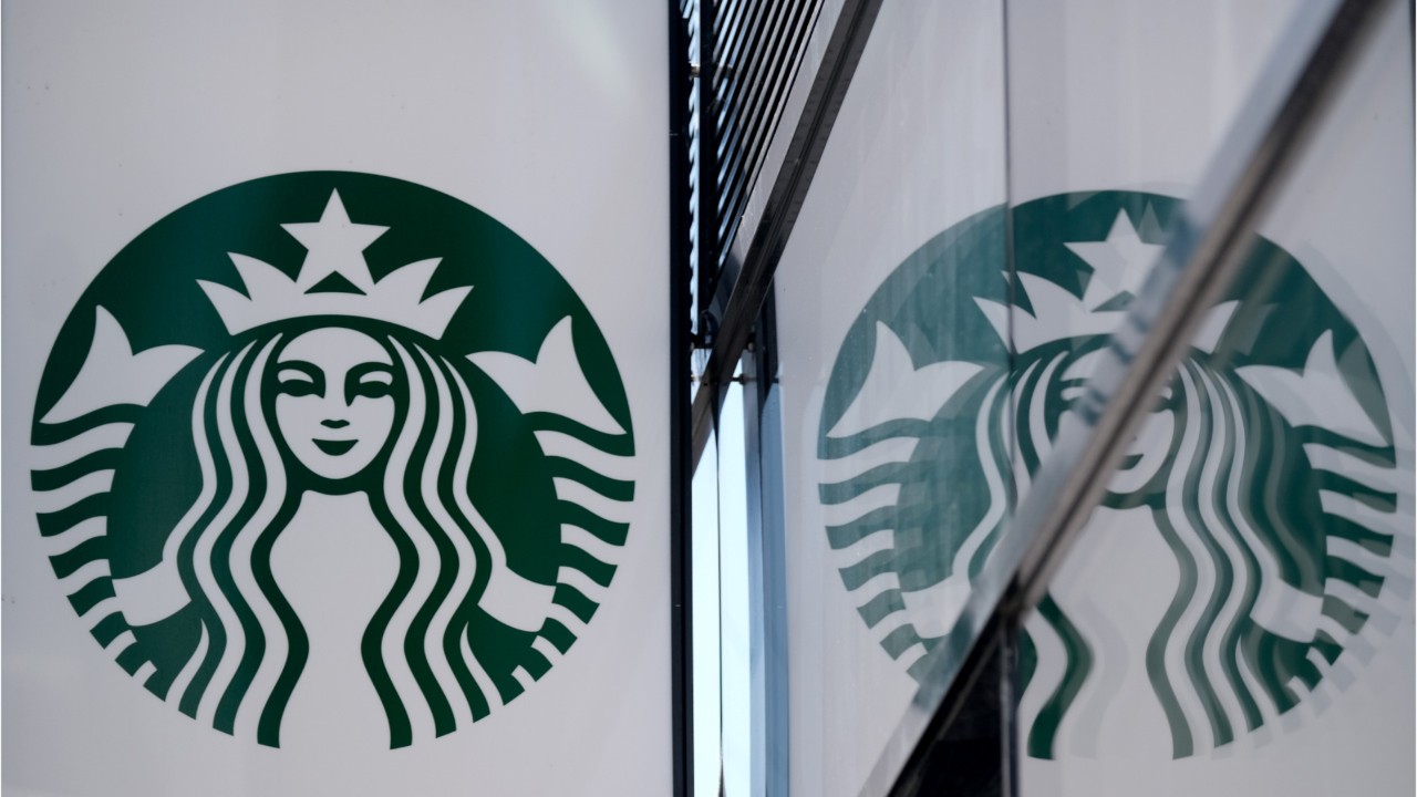 Starbucks introduces curbside pickup at 1,000 locations