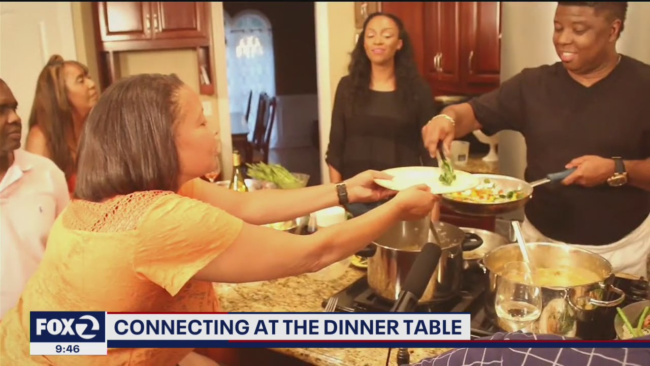 Tips to connect during family meals