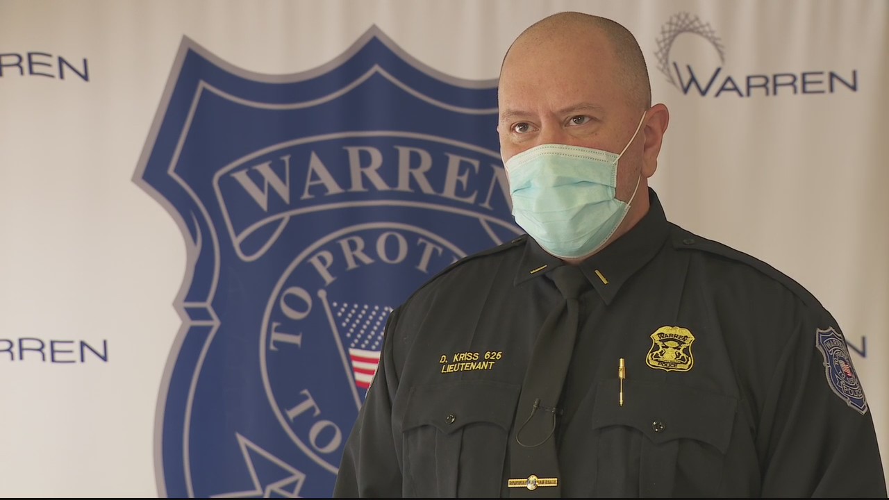 Suspects caught after police pursuit, wanted for targeting Warren used car lot