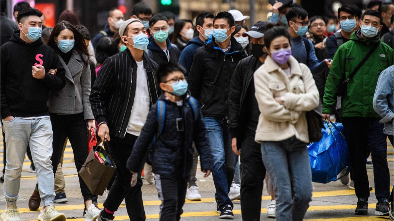 China confirms 2,700 cases of virus, 40 counted elsewhere