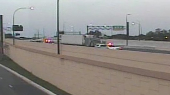 I-4 eastbound at Michigan Street shut down after crash involving semi