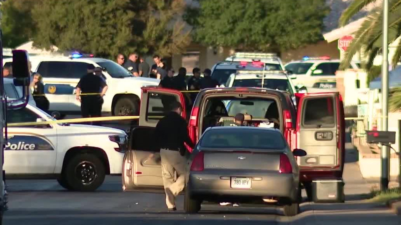 1 person hurt following police shooting