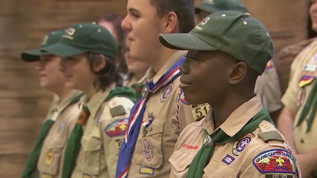 Arizona boy scout troop surprised with thousands in camping gear after trailer, supplies stolen