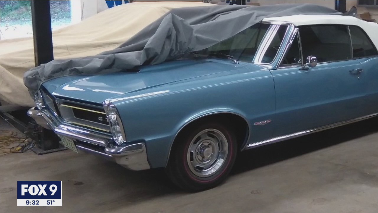 Vintage cars stolen from St. Paul body shop