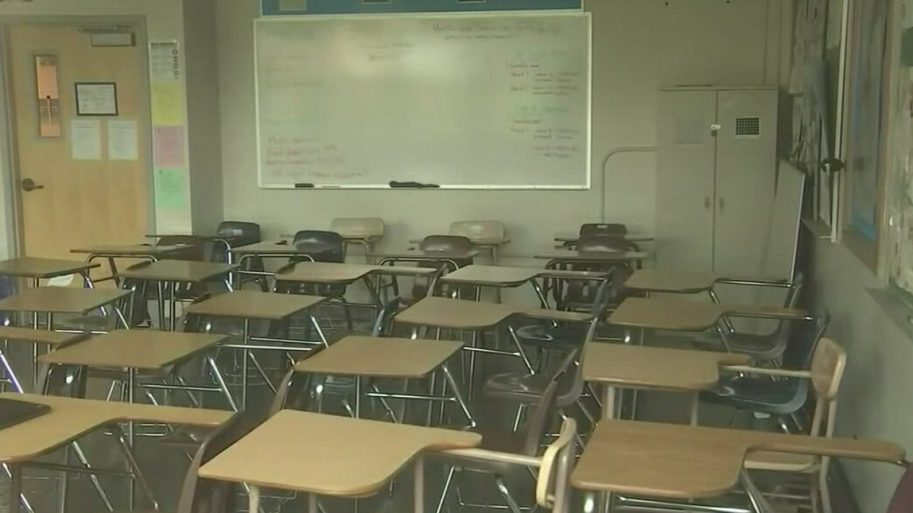 Leaders call on Gov. Newsom to prioritize teachers for vaccine