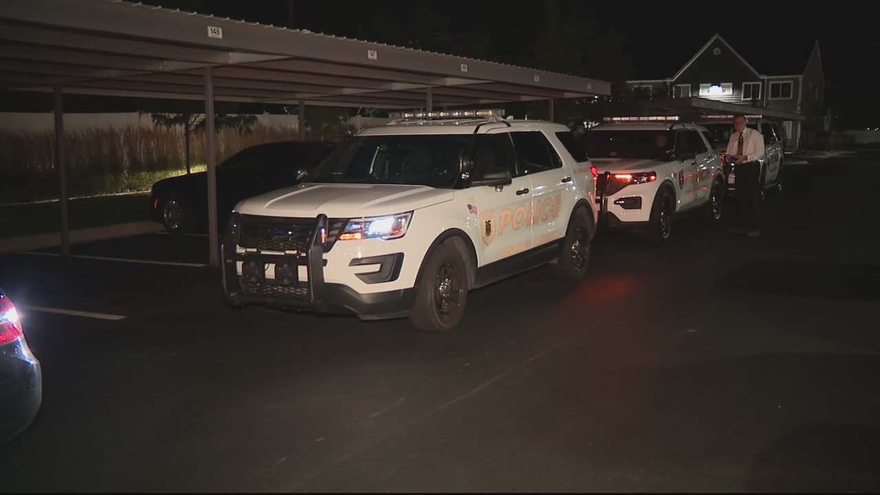 Man shot dead outside Sterling Heights apartment complex