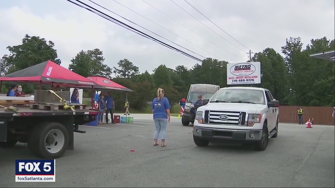Drive-thru first responders luncheon