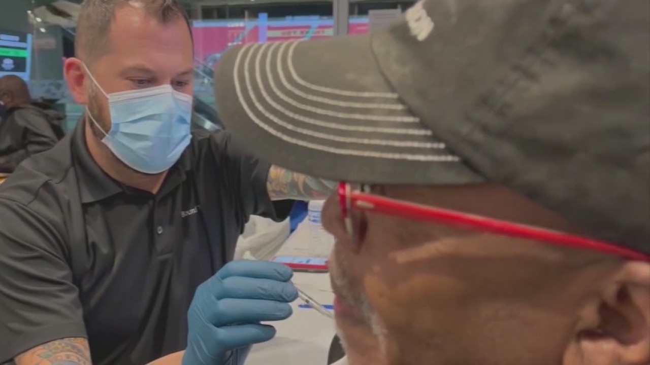 Fulton County teachers and staff receive COVID-19 vaccine
