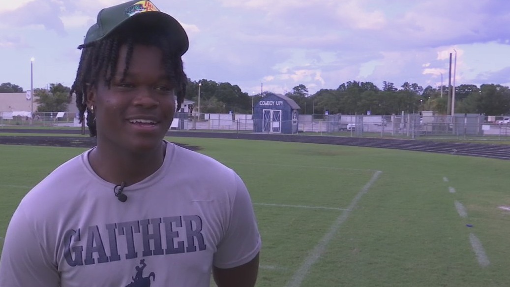 Kobe McCloud continues family football legacy