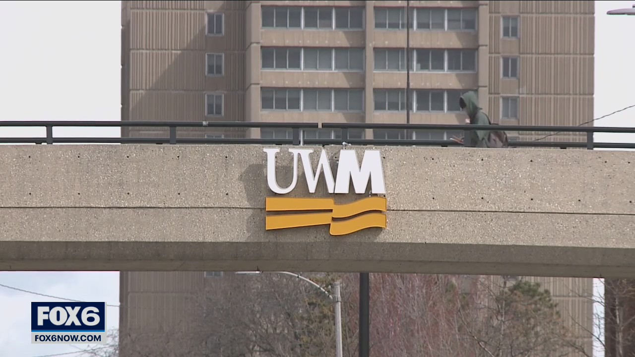 Wisconsin universities stop short of COVID vaccine mandate for students