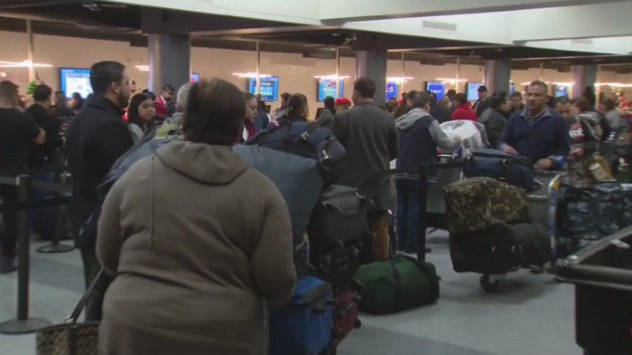 Holiday travel COVID-19 risk