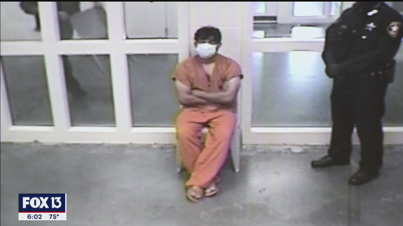 Suspect in deputy's death held without bond
