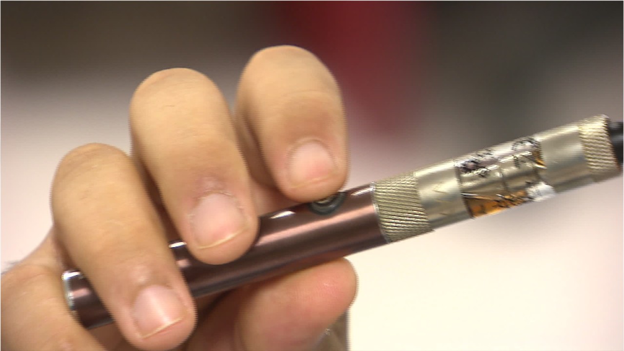 FDA looking into reports of seizures, neurological symptoms related to vaping