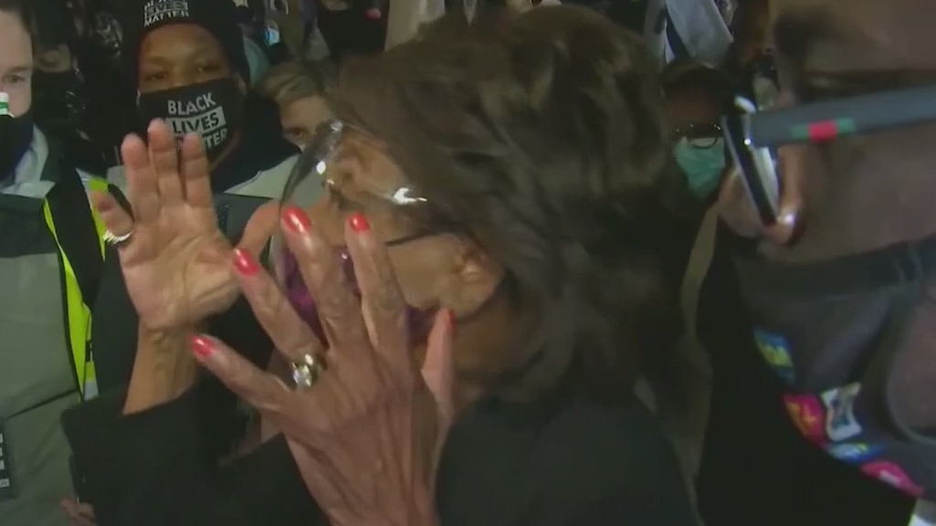 Judge criticizes comments made by Rep. Maxine Waters on Chauvin trial