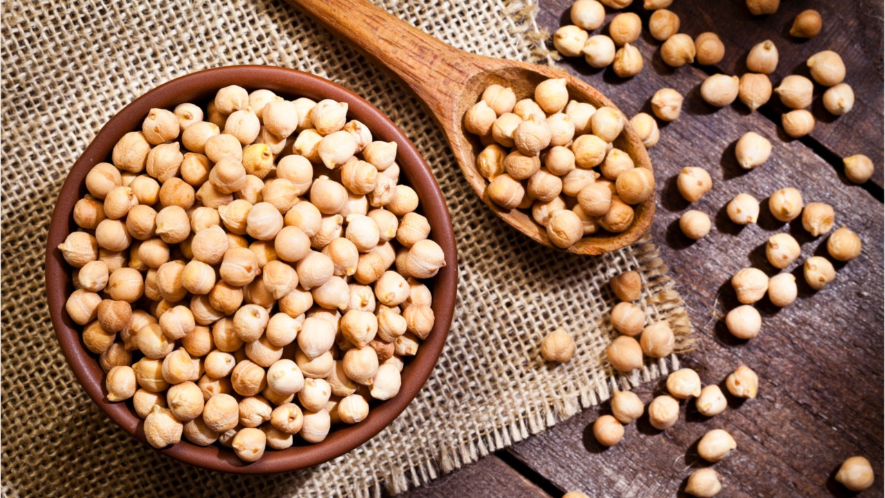 Eat more hummus: Chickpeas used in popular snack are good for Earth’s soil, report says