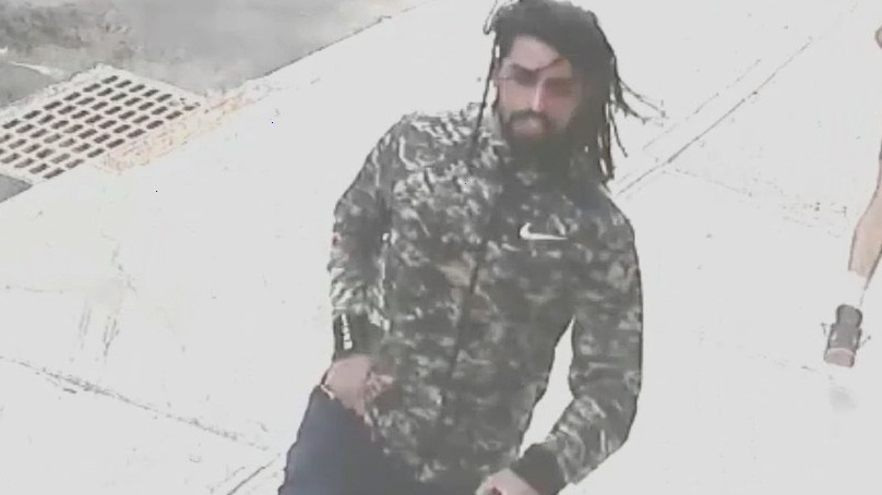 Maserati carjackers