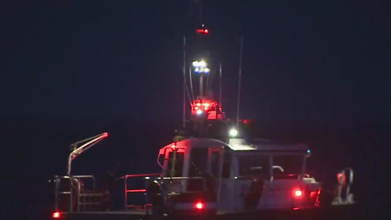 Dive team crews pulled man out of water near McKinley Beach