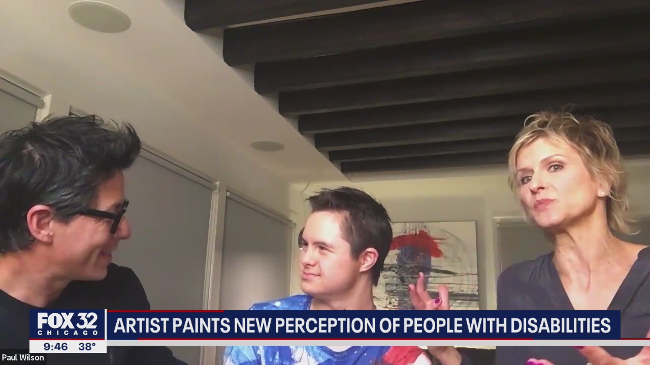 Chicago artist with Down syndrome inspiring others through painting